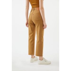 Levi’s Ribcage Straight Jeans 28